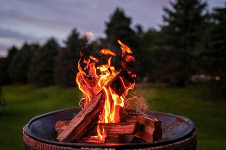 How to Start a Fire in a Fire Pit
